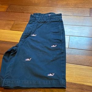Vineyard Vines Shorts Size 30